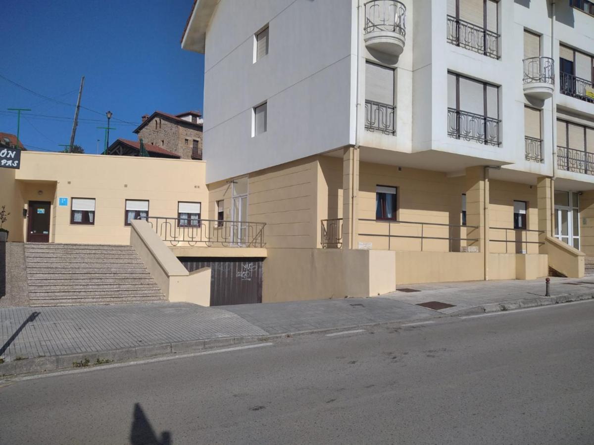 Pension Vega De Pas Comillas Exterior photo